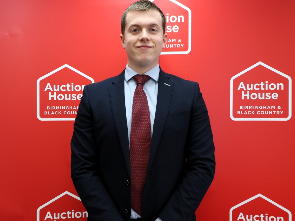 Ben  Baker, Auction & Sales Negotiator